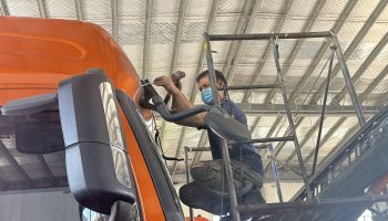 中秋佳節在崗忙,奮斗不息不打烊